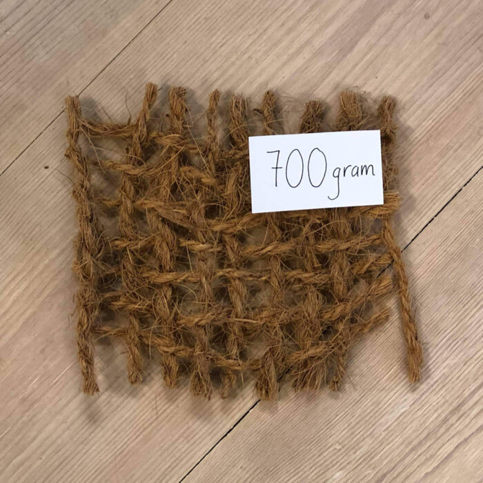 Kokosnät används för att erosionssäkra marken till slänter