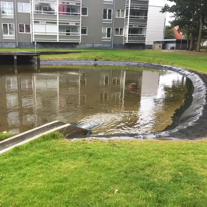 Bredmåtter i kunstig sø i Hvidovre